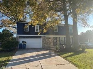 552 Saint Lawrence Blvd, Eastlake, OH