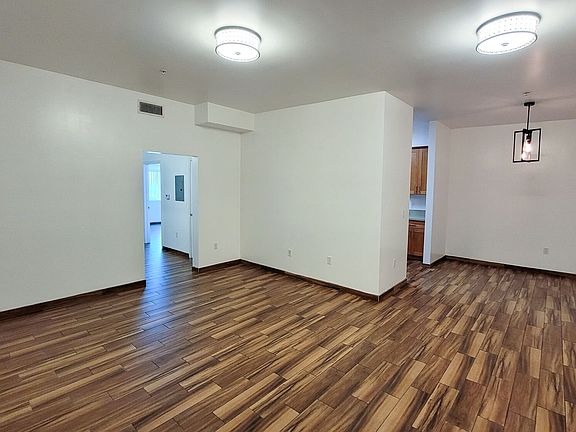 3rd image of 14104 Coteau Dr #6