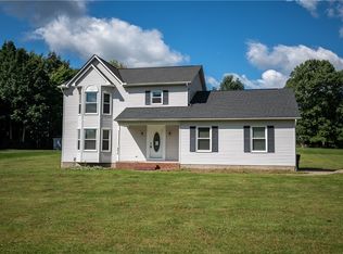 2572 Jerry Ln, Hermitage, PA 16148