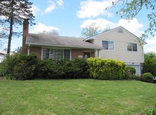 5304 Clifton St, Springfield, VA 22151