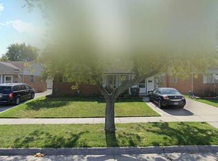 21424 Tanglewood St, Saint Clair Shores, MI 48082