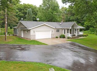 N4540 Highway 49, Waupaca, WI 54981