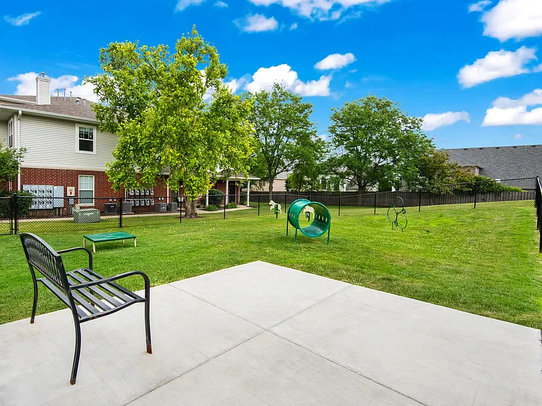Thornberry Woods Apartment Homes — Photo 14