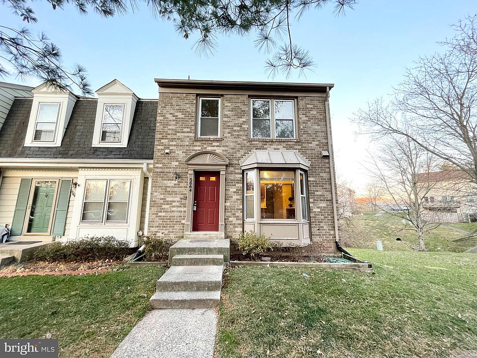 1st image of 5664 Chapel Run Ct