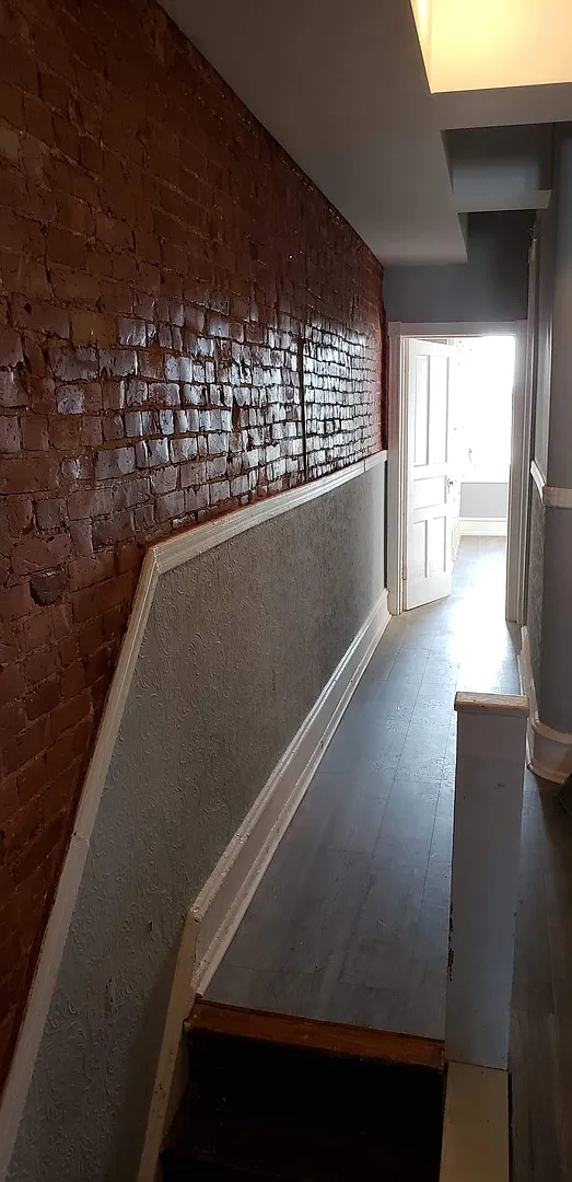 Beautiful 2 Bedroom Apartment — Photo 4