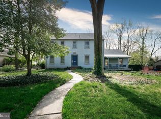 208 Laurence Dr, Moorestown, NJ 08057