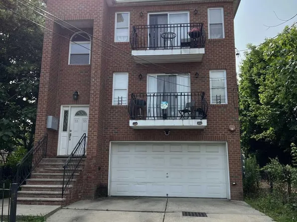 53 Gray St, Newark, NJ 07107