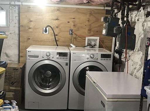2nd image of 147 Springvale Ave #1