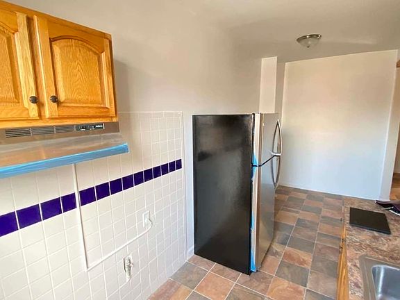 4th image of 24-05 28th St #2B