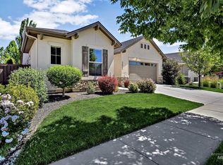3672 W Star Hollow Dr, Meridian, ID 83646