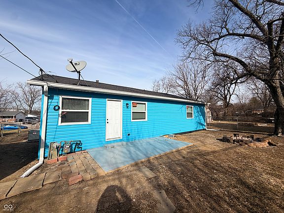 5th image of 3631 Woodcliff Dr