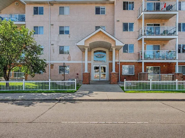 8119 112th Ave NW #203, Edmonton, AB T5B 0G1
