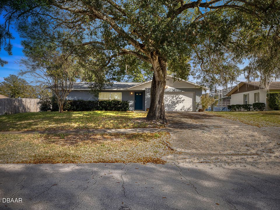 1st image of 631 Sweetwood Dr