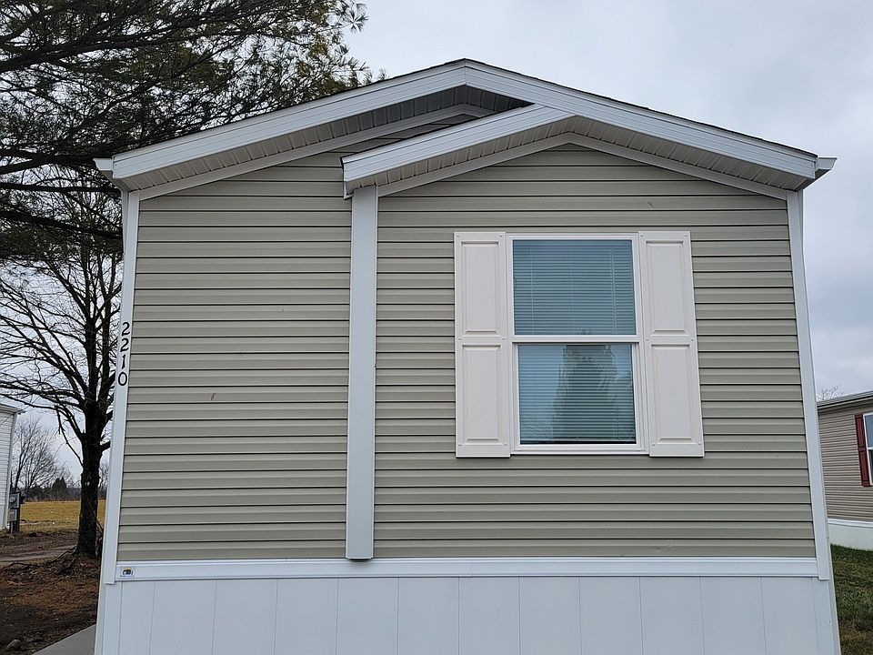 1st image of 2210 Maclaren Dr #454
