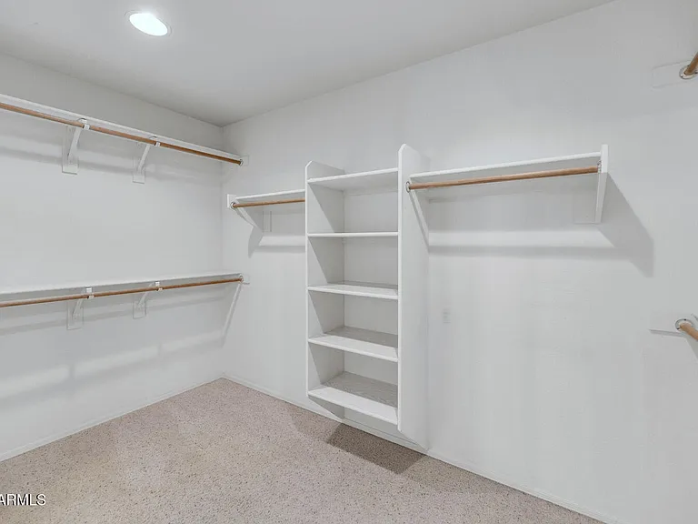 7212 W Surrey Ave — Photo 23