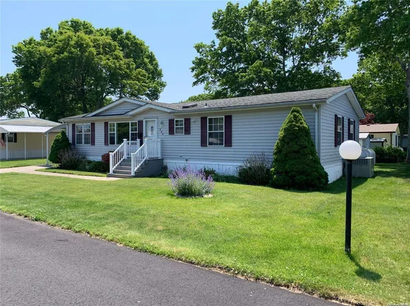 638 #364 Fresh Pond Avenue #364, Calverton, NY 11933