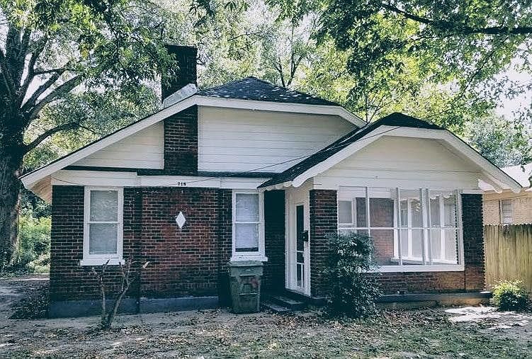 1st image of 718 Semmes St