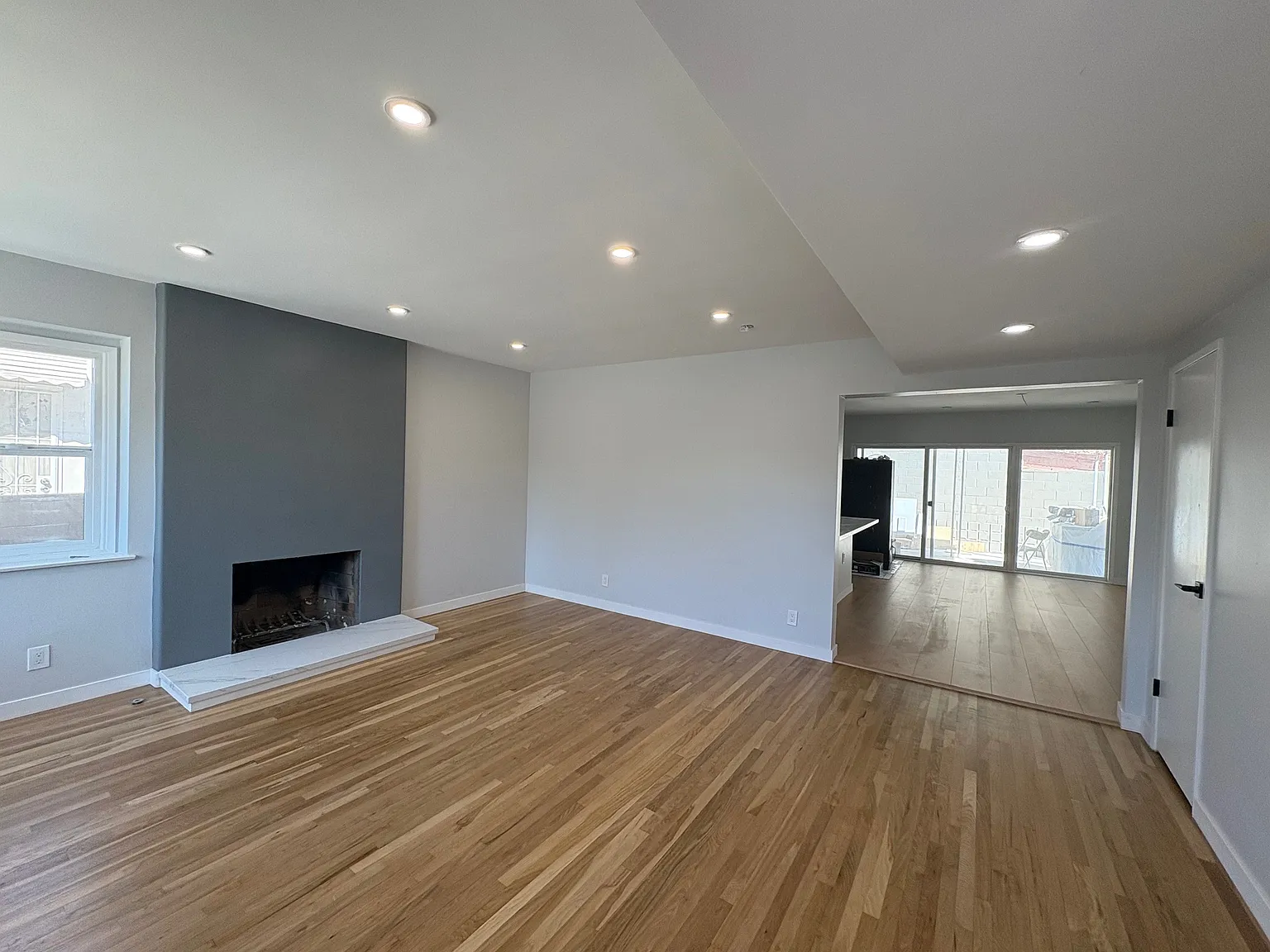 3 bed, 1493 sqft, $4,500 — Photo 2