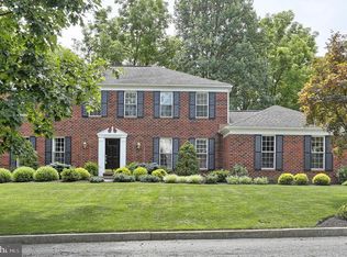 921 Carriage House Ct, Hershey, PA 17033