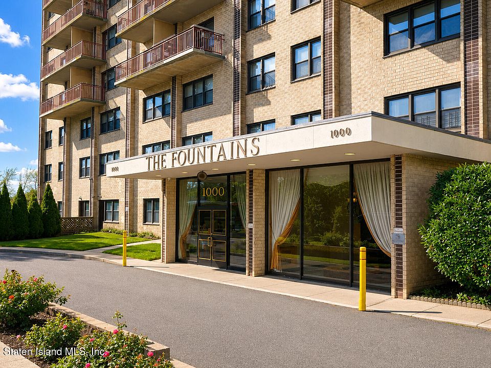 1st image of 1000 Clove Rd APT 9M