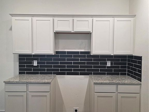 3rd image of 6104 Rocky Rose Rd