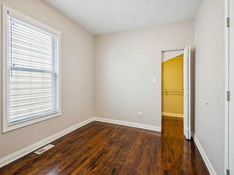 4237 W School St #1 — Photo 10