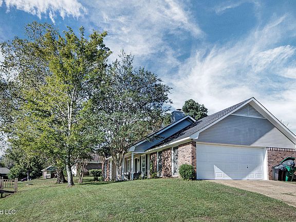 4th image of 4262 Glennoak Cir