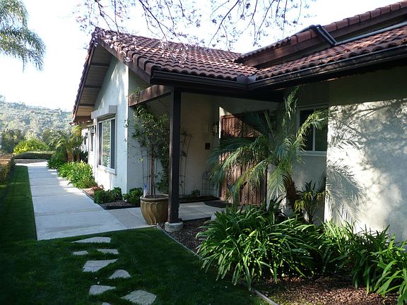 Front Exterior Entry