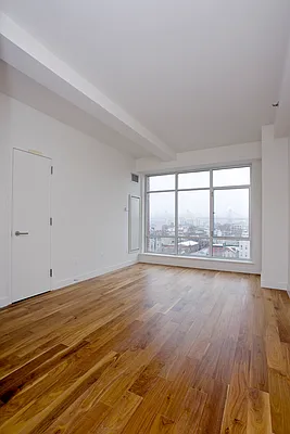 Sold by Modern Spaces | media 15