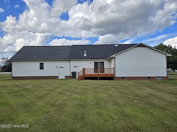 5th image of 939 Teakwood Drive