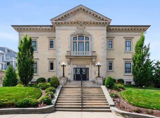 7 Russell St APT 303, Plymouth, MA 02360