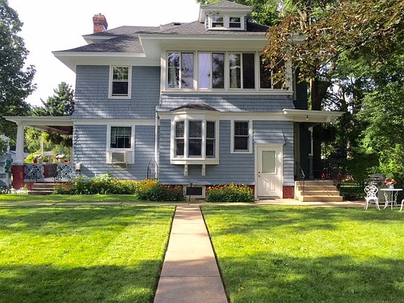 Back yard/rear of home