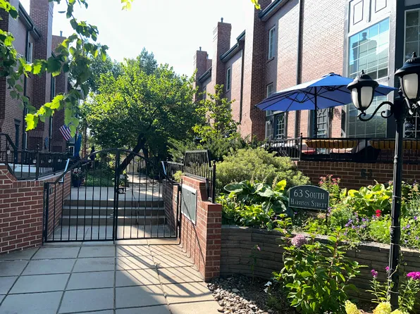 63 S Harrison St APT B, Denver, CO 80209