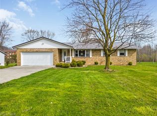 5945 Fohl Rd SW, Navarre, OH 44662