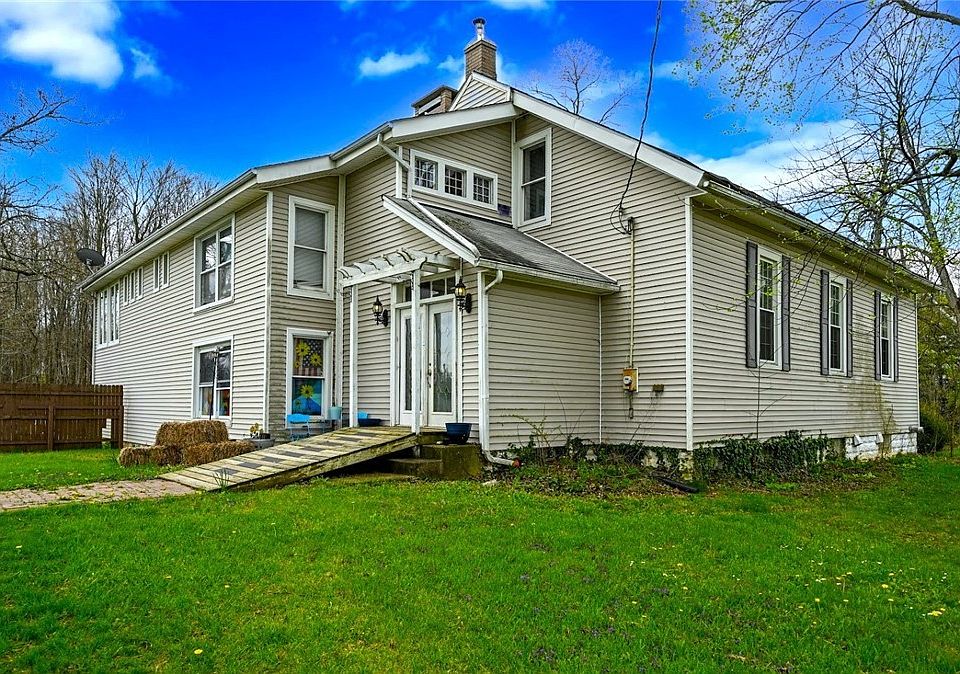 1st image of 1305 Township Road 1656