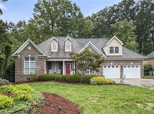 5070 Century Oaks Ln, Winston Salem, NC 27106
