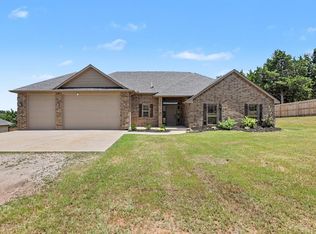 350 Maple Dr, Guthrie, OK 73044
