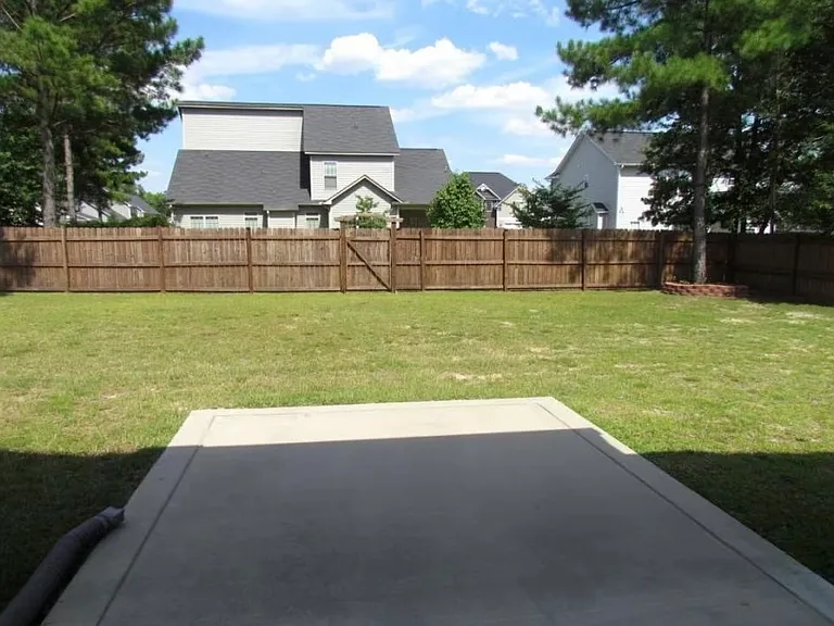 4009 Quarry Hollow Dr — Photo 10