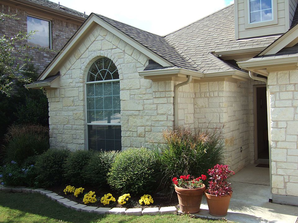 2nd image of 12925 Appaloosa Chase Dr