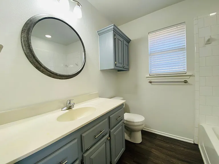 407 S Pointe Ln — Photo 17