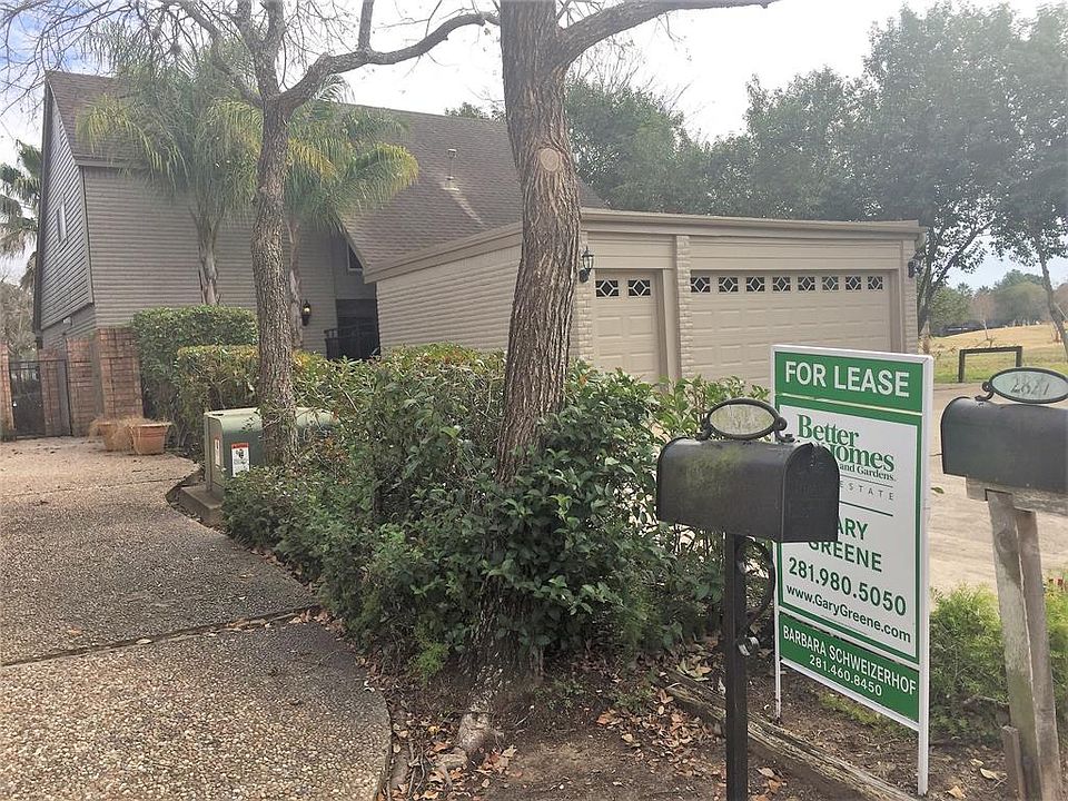 1st image of 2827 Broadmoor Cir
