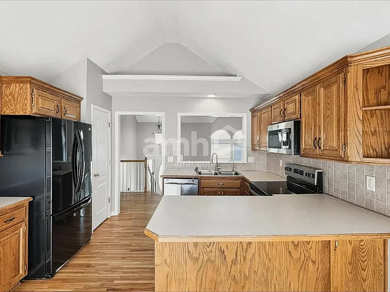 2105 SW Eyrie Rd — Photo 4