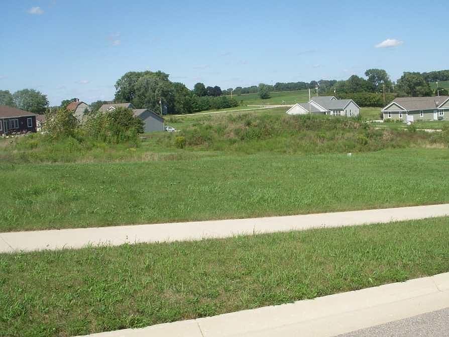1st image of 1424 Stoneridge Dr