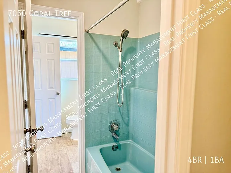 7050 Coral Tree Ln — Photo 11