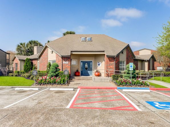 1115 State Highway 146 #S-207