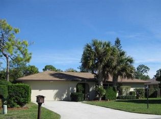 4439 Lakewood Blvd, Naples, FL 34112