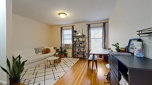 315 W 19th St #51 Photo 1 315 W 19th St #51 Photo 1