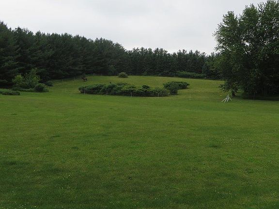 5th image of 738 Dublin Dr
