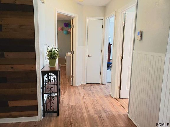 3rd image of 4 Ranshire Ln