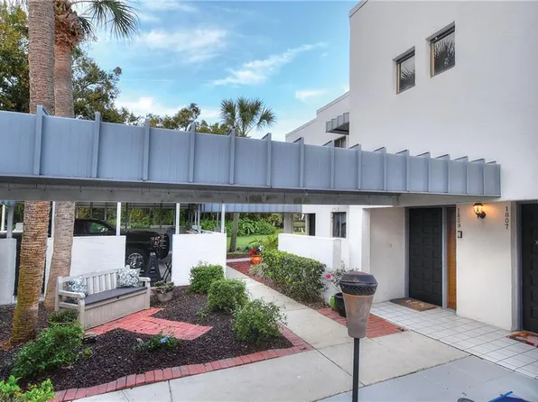 1809 Village Ct, Mulberry, FL 33860